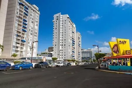 Bohemian Vibes - Beachfront Getaway+Parking San Juan